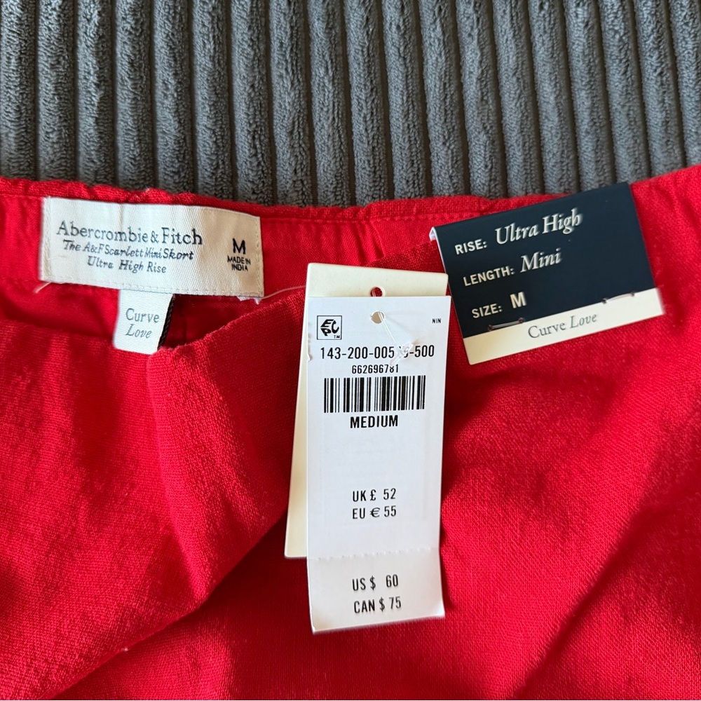 Abercrombie & Fitch Red Mini Skirt - Picture 3 of 3